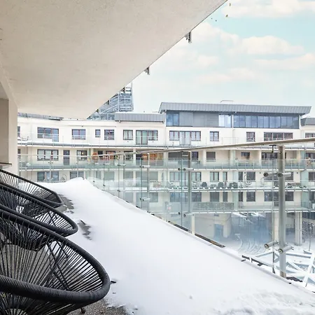 Apartament Bulwary Wislane Ludwinowska Przy Forum By Renters Kraków