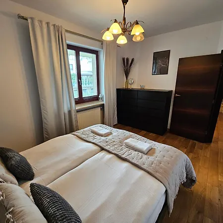 Lägenhet Bulwary Wislane Ludwinowska Przy Forum By Renters Kraków