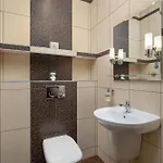 Bulwary Wislane Ludwinowska Przy Forum By Renters 아파트 크라쿠프