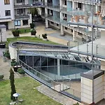 아파트 Bulwary Wislane Ludwinowska Przy Forum By Renters